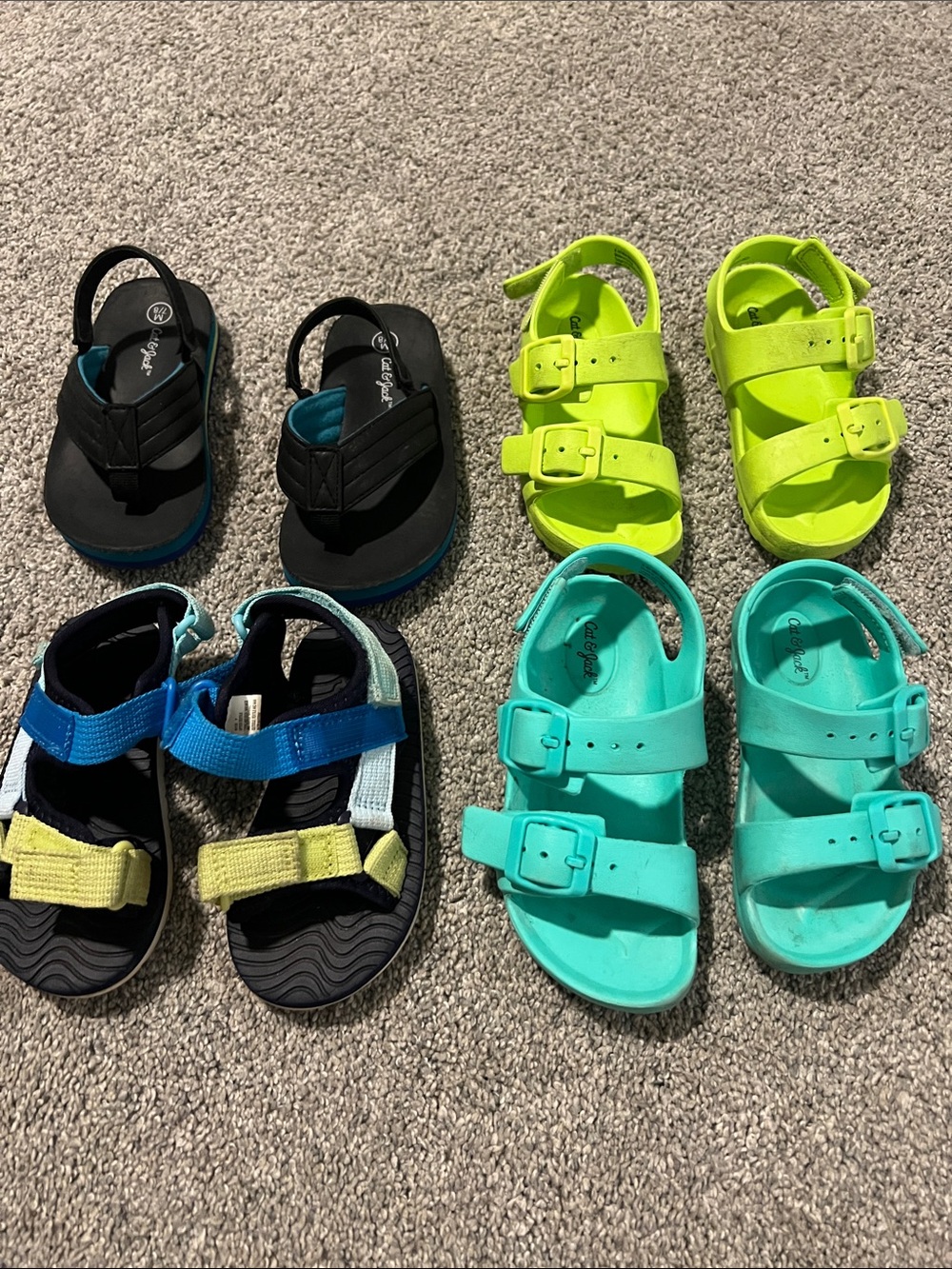 Bundle Cat & Jack Sandals (size 7/8)